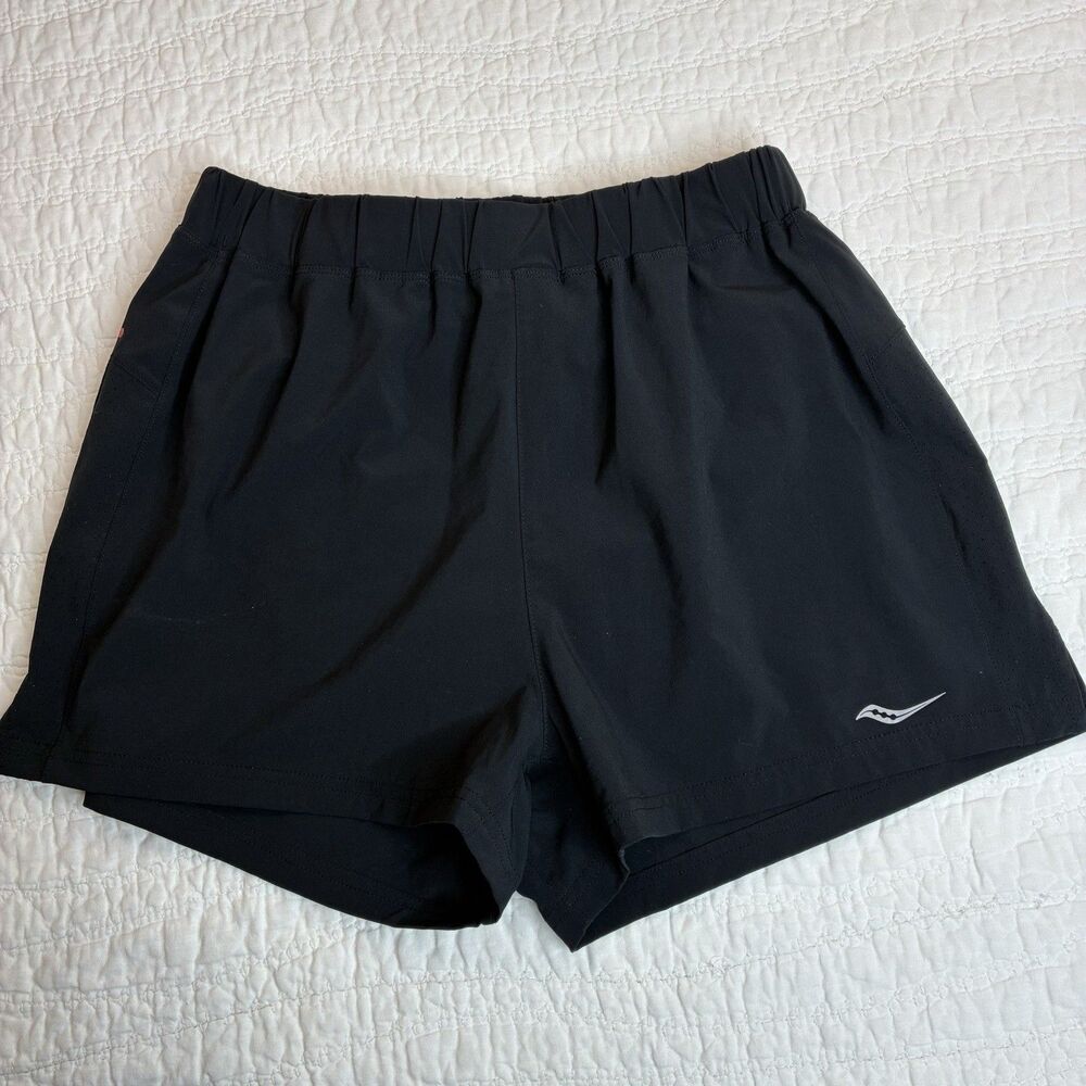 Saucony Outpace mens black shorts Med running training workout quick-dry perform